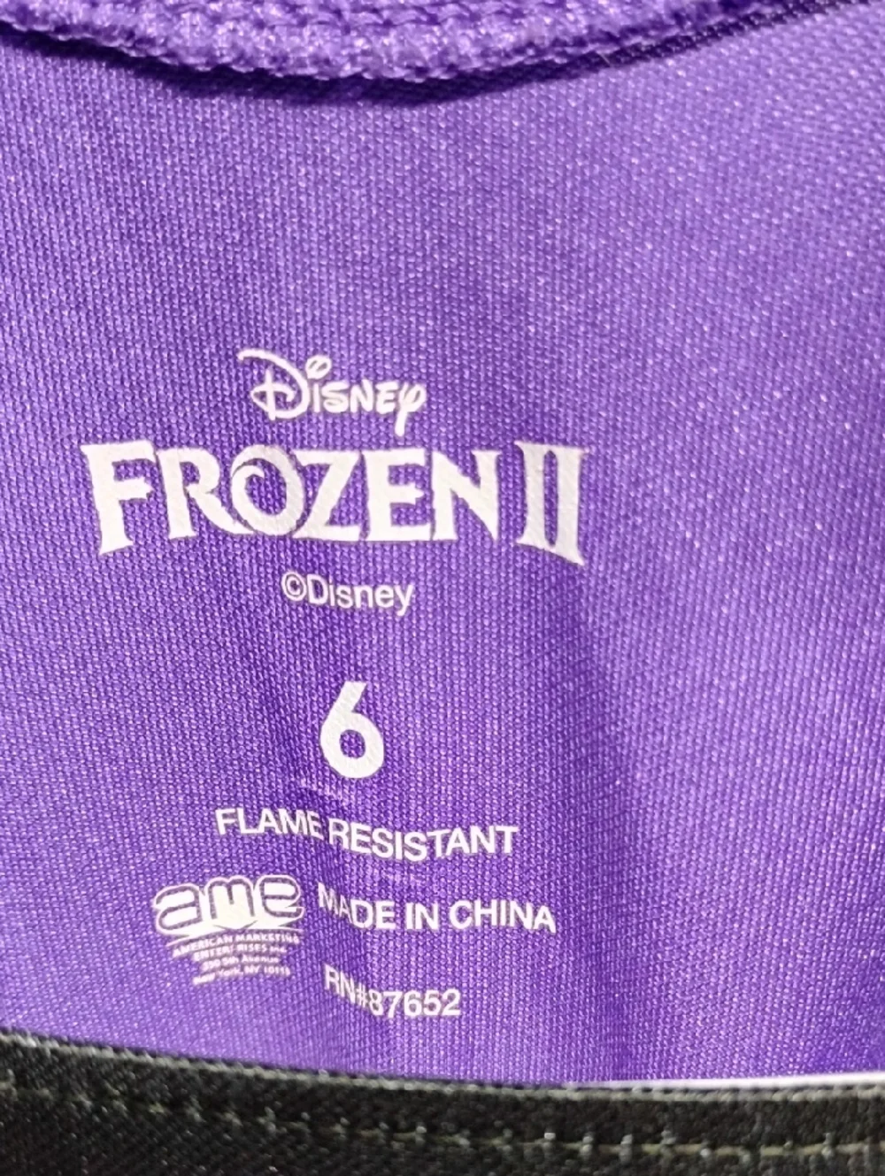 Disney Frozen II Purple Anna Nightgown Dressup Size 6 - Picture 4 of 7